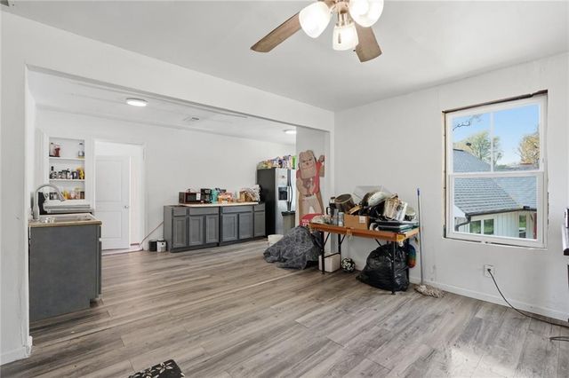 1105 Oak Knoll Terrace SE, Atlanta, GA 30315