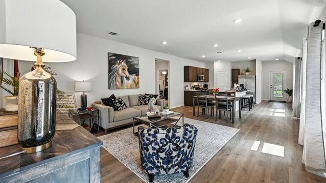 646 Glee Stem Road, Lavon, TX 75166