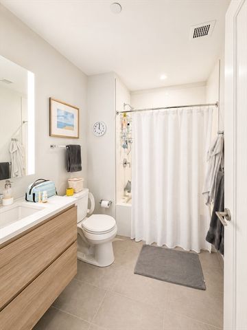 133 Seaport Blvd 717, Boston, MA 02210