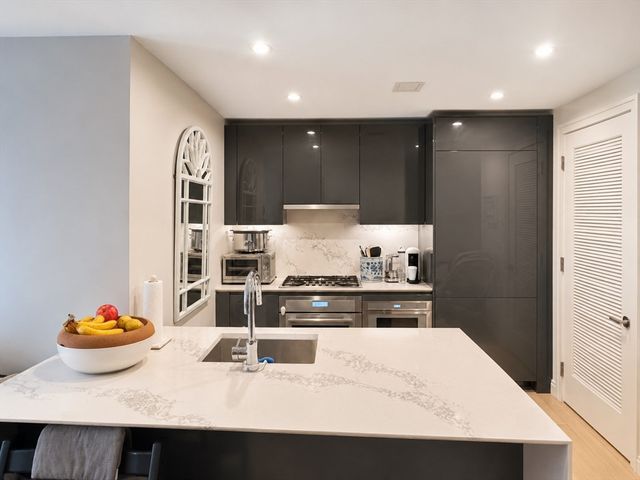 133 Seaport Blvd 717, Boston, MA 02210