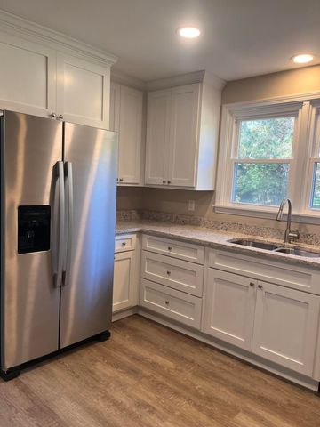 1060 Boulevard Road, Sumter, SC 29153