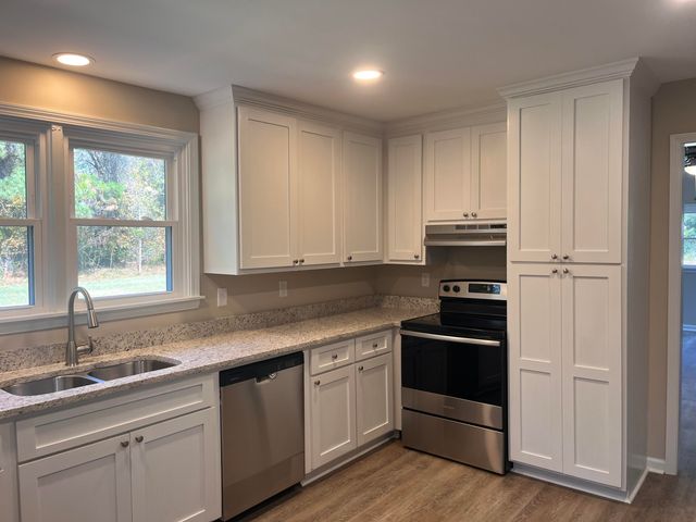 1060 Boulevard Road, Sumter, SC 29153