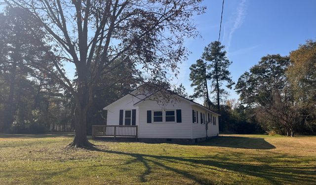 1060 Boulevard Road, Sumter, SC 29153