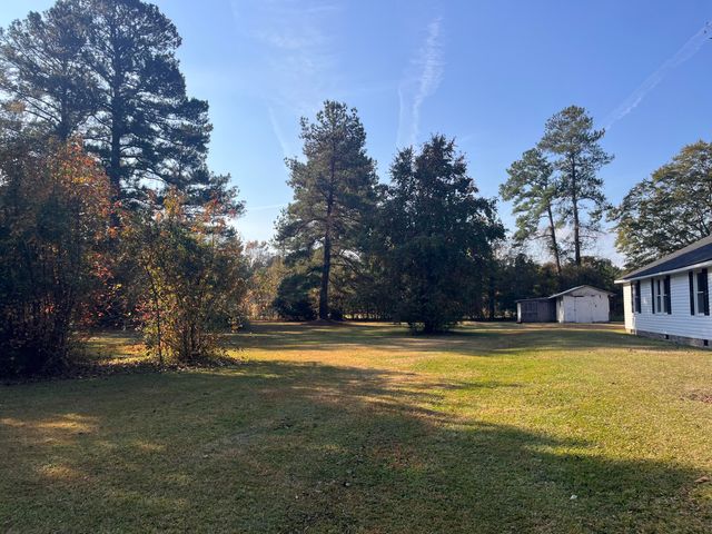 1060 Boulevard Road, Sumter, SC 29153