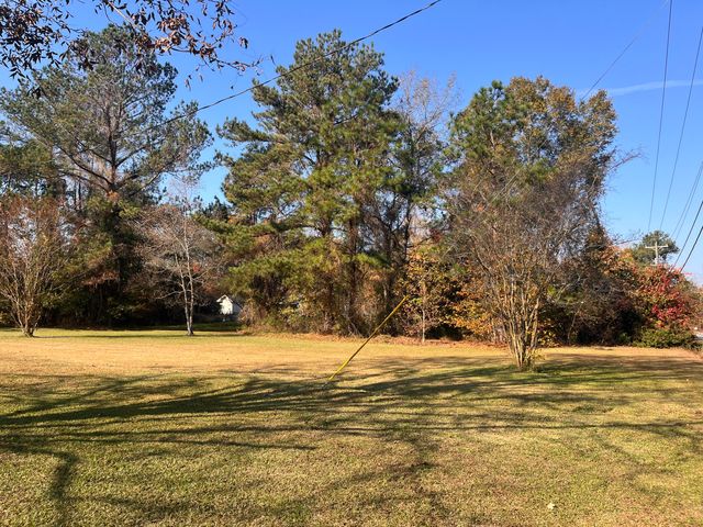 1060 Boulevard Road, Sumter, SC 29153