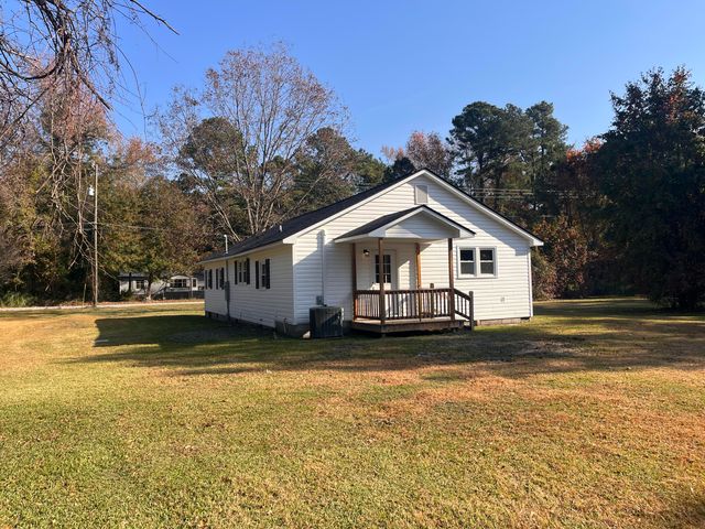 1060 Boulevard Road, Sumter, SC 29153