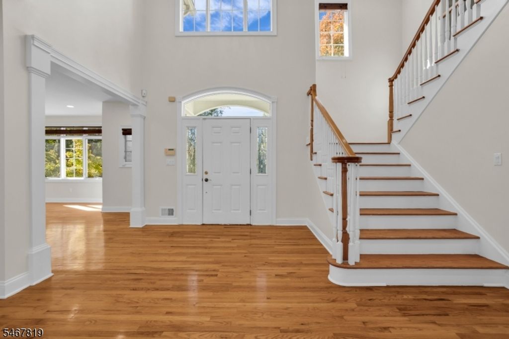 8 Chapel Hill Ct, Cedar Grove Twp., NJ 07009 — photo 4