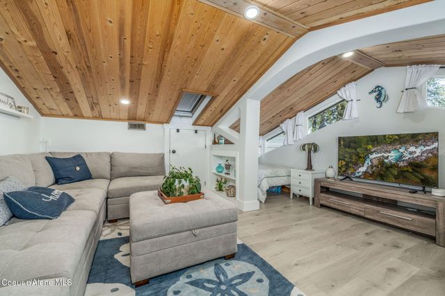 6372 W HARBOR DR, Coeur D'alene, ID 83814
