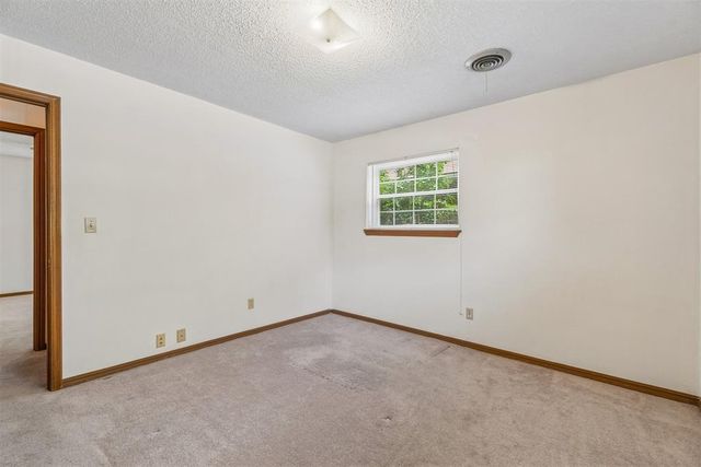 408 Atterberry Drive, Norman, OK 73071