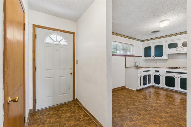 408 Atterberry Drive, Norman, OK 73071