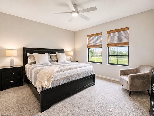 1367 Artesia DR E 302, Naples, FL 34113