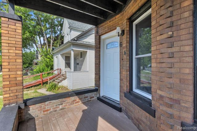 632 Clairmount Street, Detroit, MI 48202