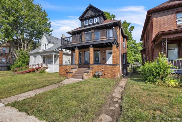 632 Clairmount Street, Detroit, MI 48202