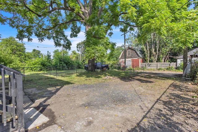 632 Clairmount Street, Detroit, MI 48202