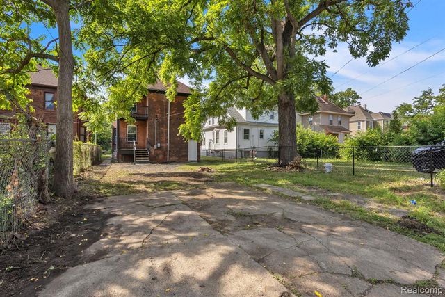 632 Clairmount Street, Detroit, MI 48202