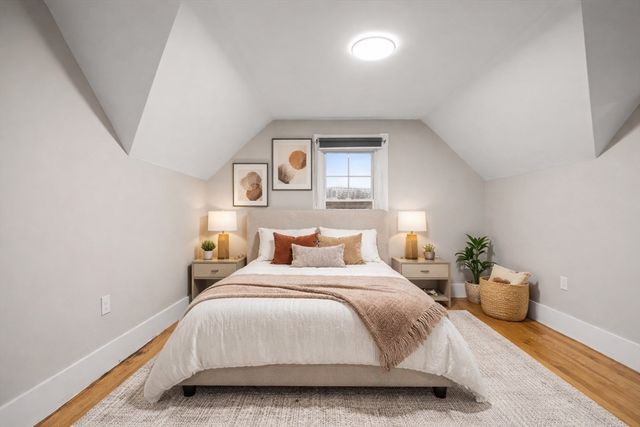 7 Chadwick St, Worcester, MA 01605