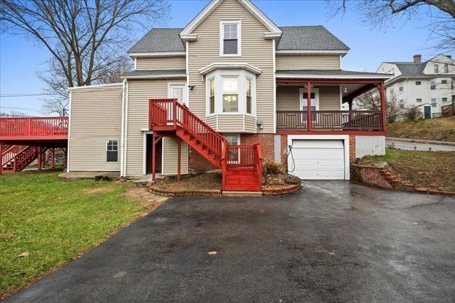 7 Chadwick St, Worcester, MA 01605