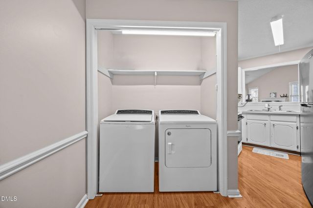 135 Boldleaf Court, Cary, NC 27513