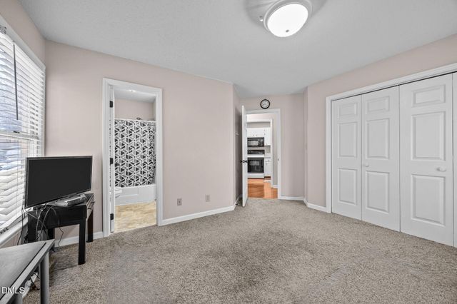 135 Boldleaf Court, Cary, NC 27513