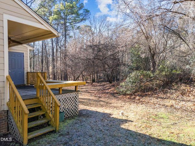 135 Boldleaf Court, Cary, NC 27513