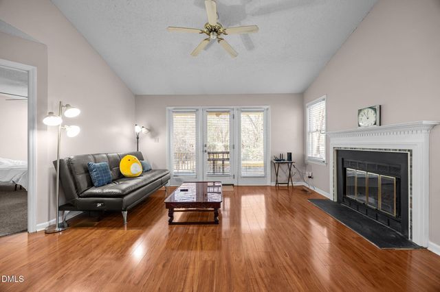 135 Boldleaf Court, Cary, NC 27513