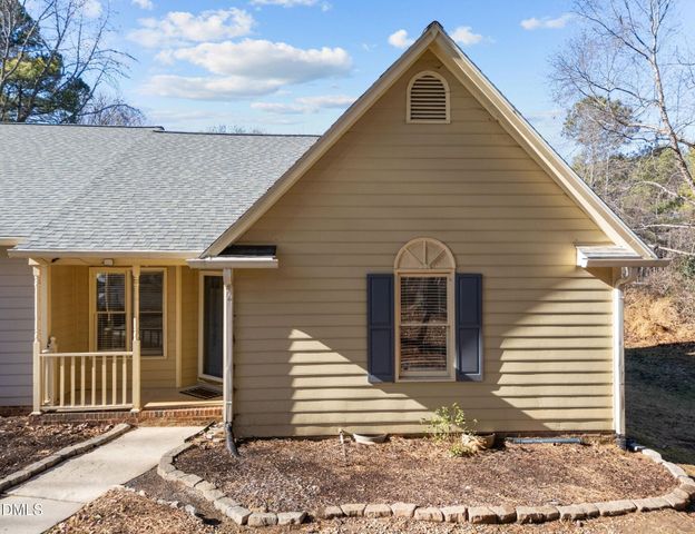 135 Boldleaf Court, Cary, NC 27513