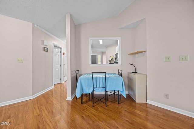 135 Boldleaf Court, Cary, NC 27513