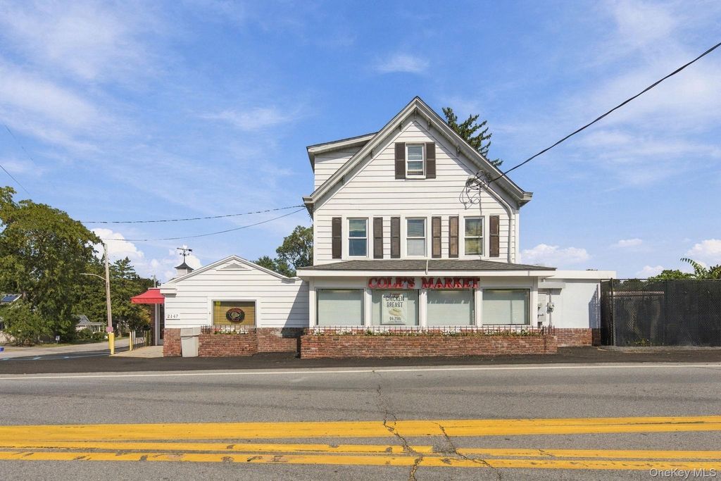 2147 Albany Post Road, Montrose, NY 10548 — exterior