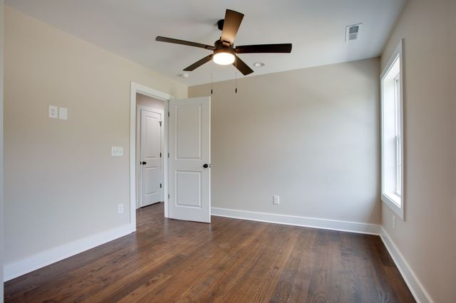 513 Transit Ave, Columbia, TN 38401