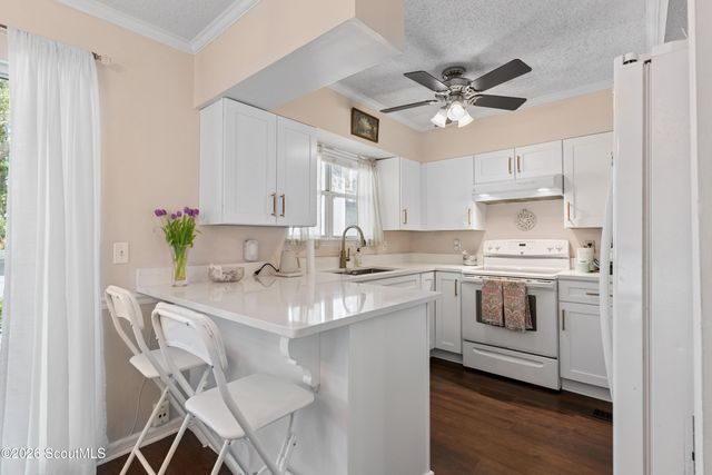 207 Pelican Place, St. Simons Island, GA 31522