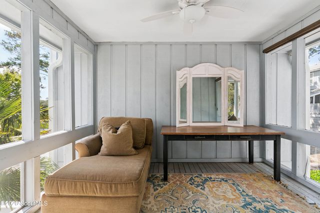 207 Pelican Place, St. Simons Island, GA 31522