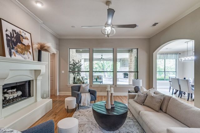 512 Rosebury Circle, Mckinney, TX 75071