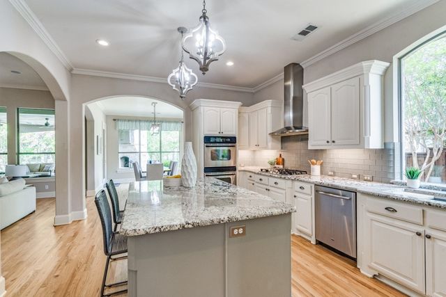 512 Rosebury Circle, Mckinney, TX 75071
