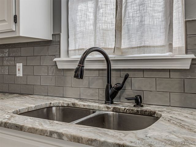 12410 E 80th Court North, Owasso, OK 74055