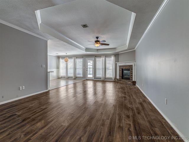 12410 E 80th Court North, Owasso, OK 74055