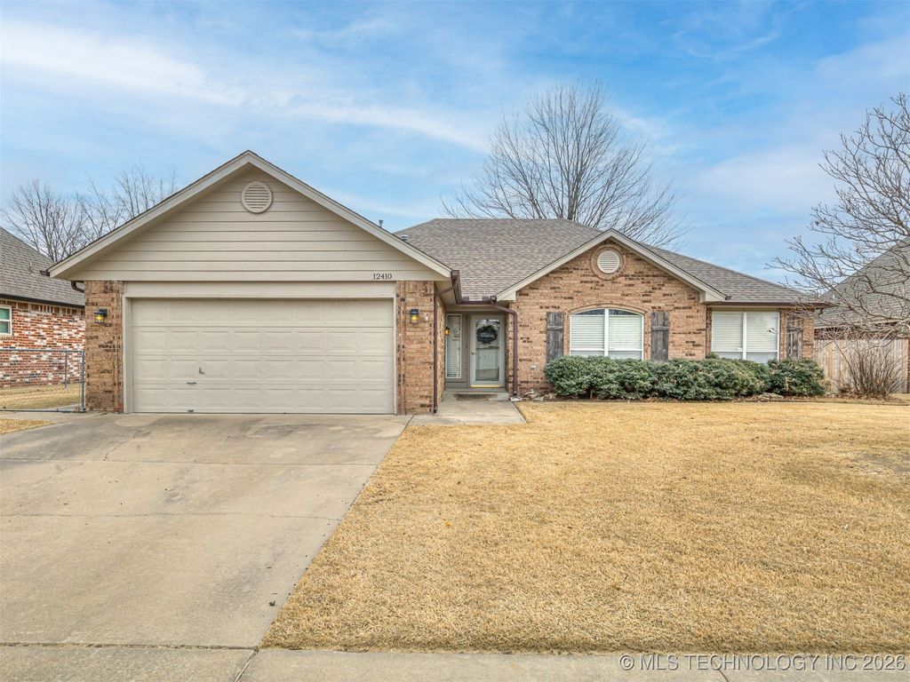 12410 E 80th Court North, Owasso, OK 74055