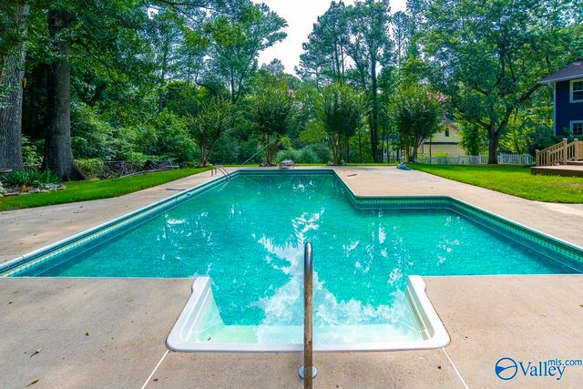 207 Earl Vaughn Drive, Huntsville, AL 35806