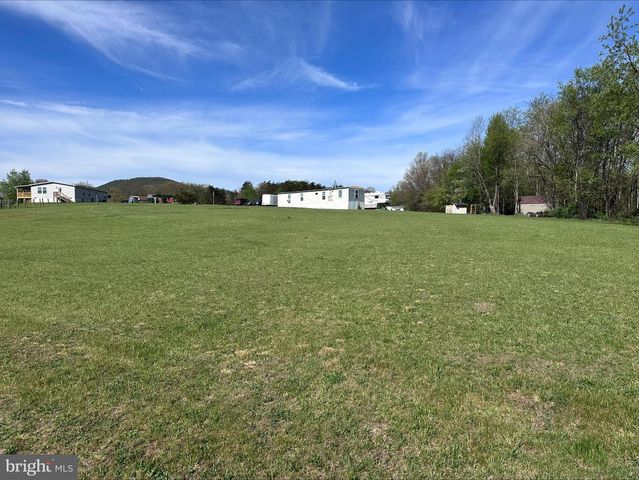 160 STEFANKO LN, Augusta, WV 26704