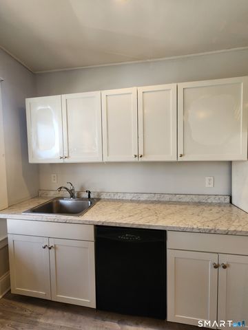 458 Hillside Avenue, Hartford, CT 06106