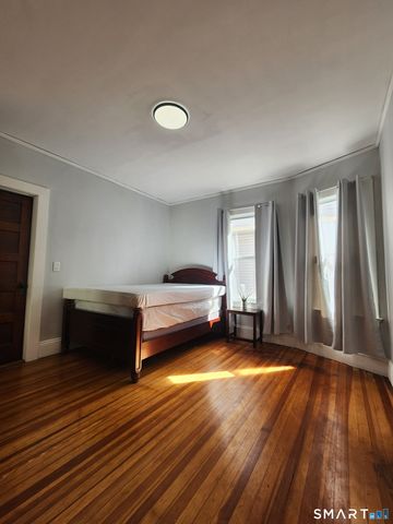 458 Hillside Avenue, Hartford, CT 06106