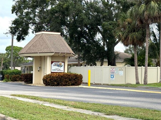 390 301 BOULEVARD W 17C, Bradenton, FL 34205