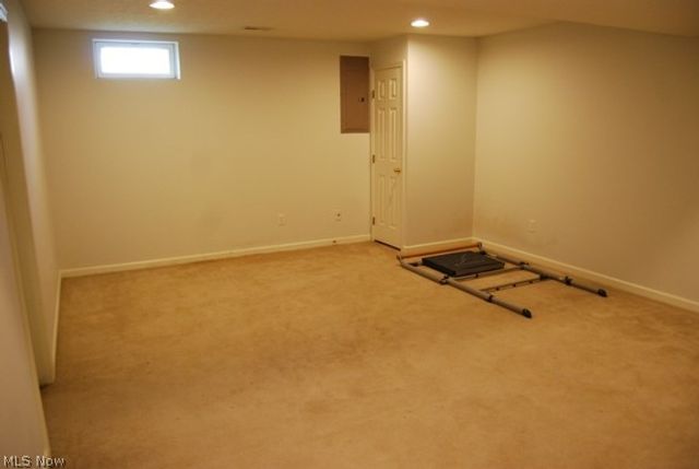 105 Limestone Court, Berea, OH 44017