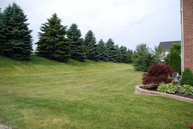 105 Limestone Court, Berea, OH 44017