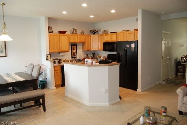 105 Limestone Court, Berea, OH 44017