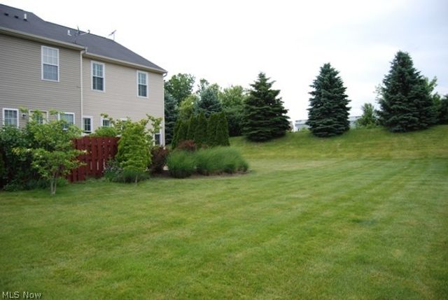 105 Limestone Court, Berea, OH 44017