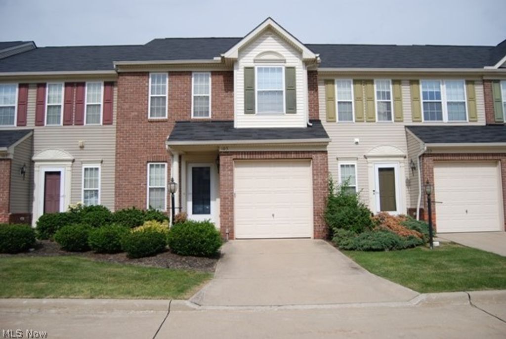 105 Limestone Court, Berea, OH 44017
