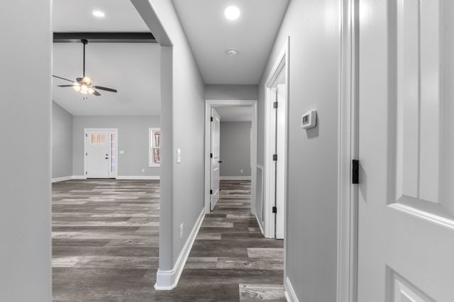 72 Periwinkle Path, Leoma, TN 38468