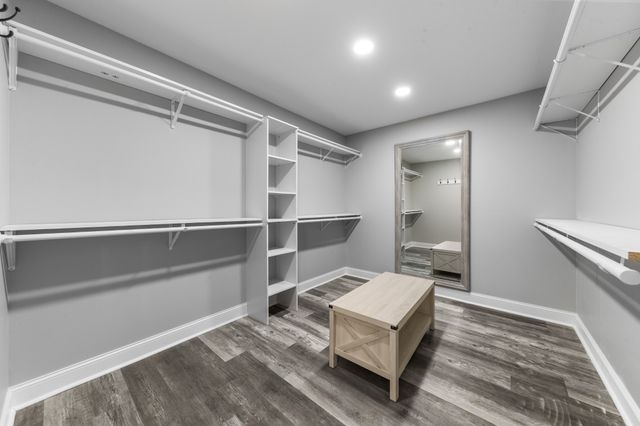 72 Periwinkle Path, Leoma, TN 38468