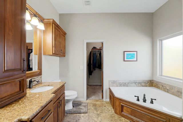 14114 W Taylor Cir, Wichita, KS 67235