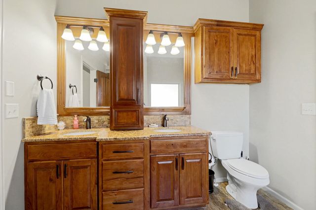 14114 W Taylor Cir, Wichita, KS 67235